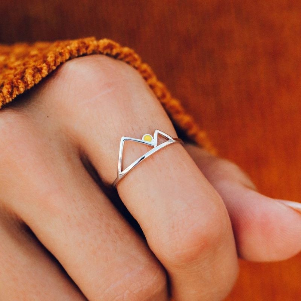 Pura Vida Sunrise Ring